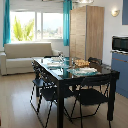 Apartment Con Vistas Al Canal En Residencia Con Piscina Roses