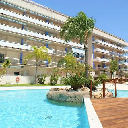 Con Vistas Al Canal En Residencia Con Piscina Apartment Roses