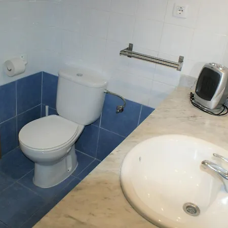 Con Vistas Al Canal En Residencia Con Piscina * Roses